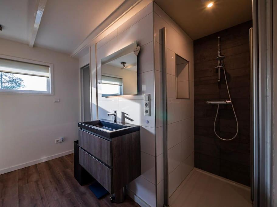 Quiet Waterloft Near Amsterdam And Schiphol Ws17 Hotel Aalsmeer Exterior photo